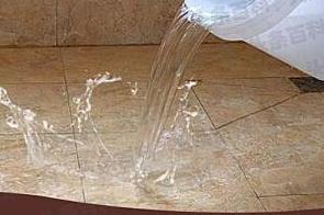 花都漏水维修 免砸砖防水材料该如何施工